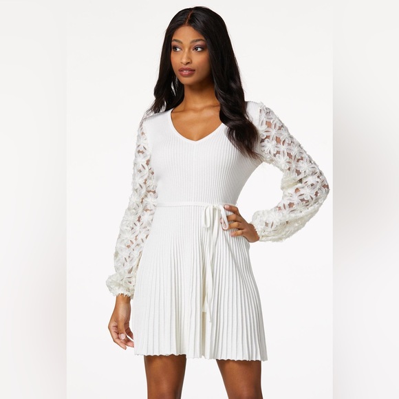 Cato | PLUS SIZE MESH FLORAL SLEEVE SWEATER DRESS IVORY BREEZE VARIOUS SIZES - Picture 3 of 4